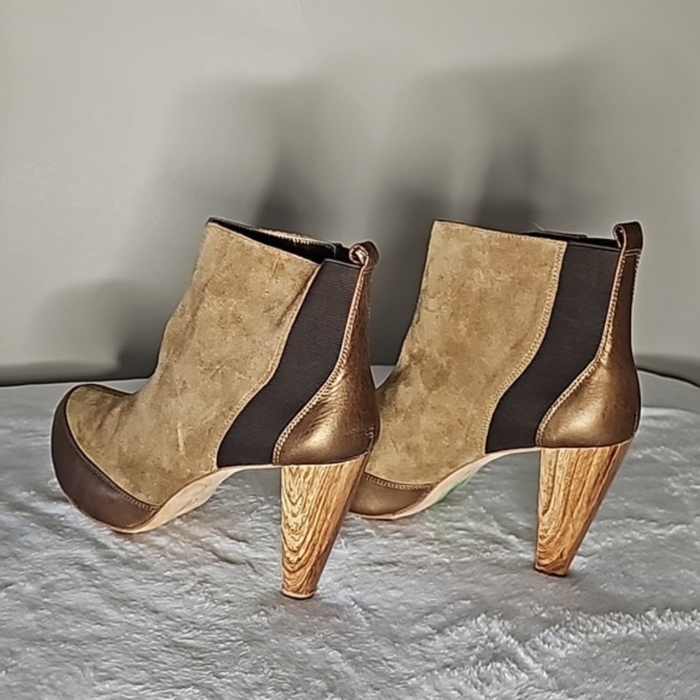 Cindy Says Ankle Boots